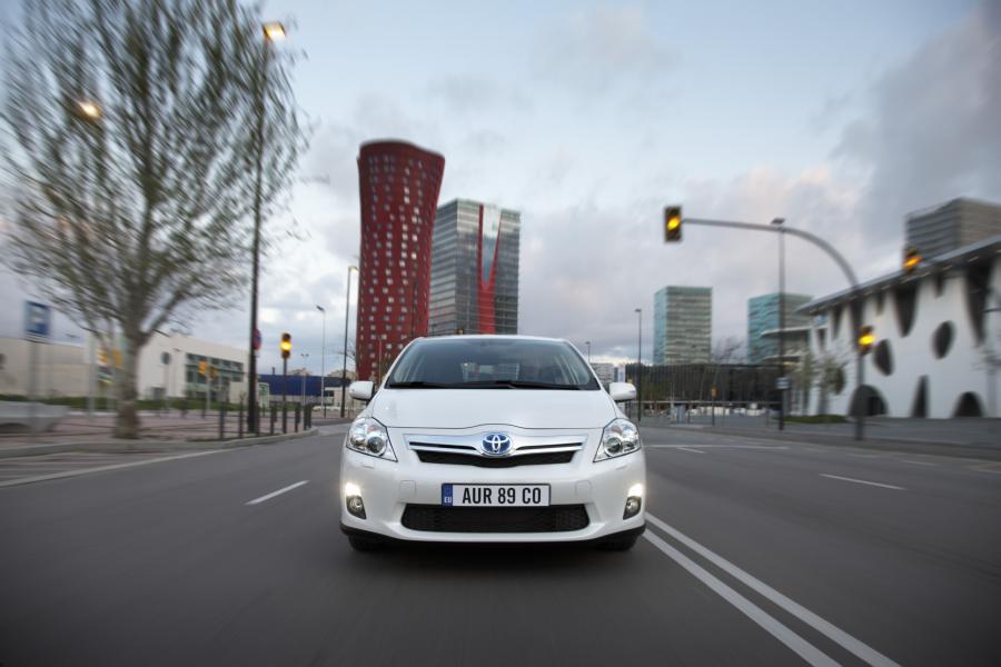  Toyota Auris HSD 2010 года  (фото 93 из 111)